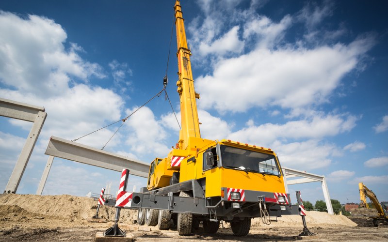crane rental Dubai